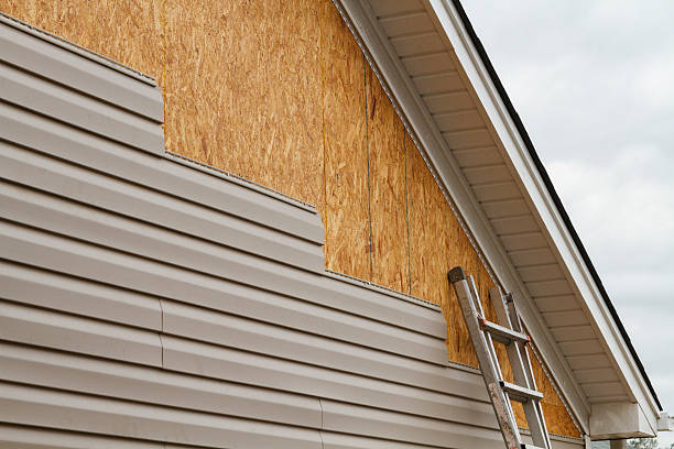 24/7 Emergency Vinyl Siding experts in Newark, OH